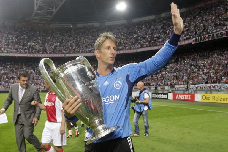 Edwin van der Sar alias het ijskonijn, oud keeper van Ajax en het Nederlands elftal